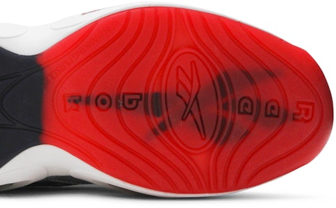 詹姆斯·哈登 x 锐步 问题中帮‘哑银’ FZ1366 Purchase 詹姆斯·哈登 x 锐步 问题中帮‘哑银’ FZ1366