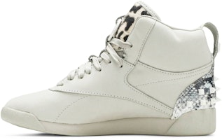 (W) Wonder Woman 1984 x Reebok Freestyle Hi 'Cheetah' Wanita 1984 FW4658 Lookbook (W) Wonder Woman 1984 x Reebok Freestyle Hi 'Cheetah' Wanita 1984 FW4658