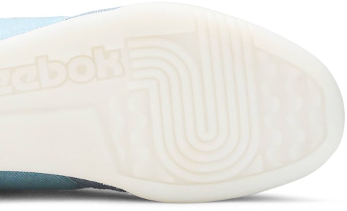 神奇女侠1984 x 锐步Workout Plus '80年代魅力' FW6230 Purchase 神奇女侠1984 x 锐步Workout Plus '80年代魅力' FW6230