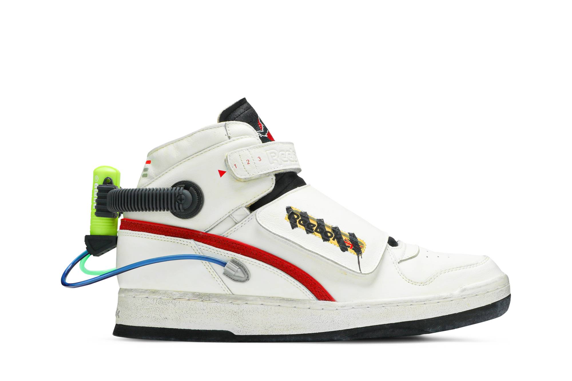 Buy ゴーストバスターズ×リーボック ゴーストスマッシャー"ECTO-1" FY2106