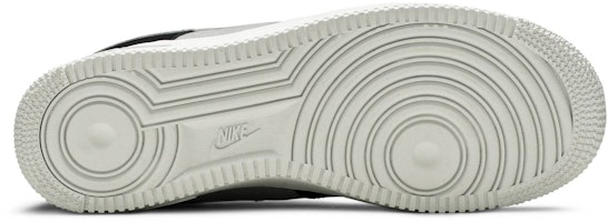 Nike Air Force 1 '07 1 'Hitam Abu Atmosfer' CI0056-001 Lookbook Nike Air Force 1 '07 1 'Hitam Abu Atmosfer' CI0056-001