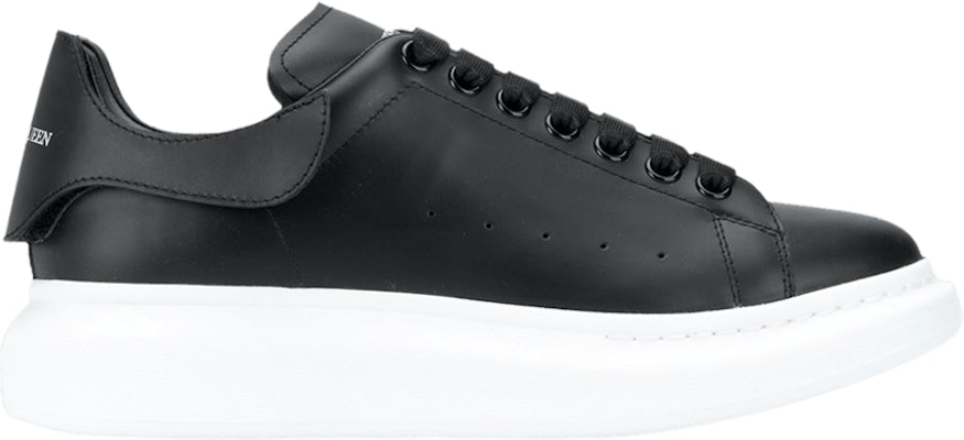 Alexander mcqueen 2024 oversized sneakers fit