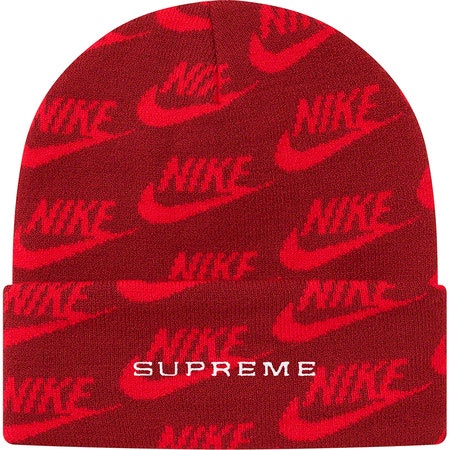 Supreme online beanie nike