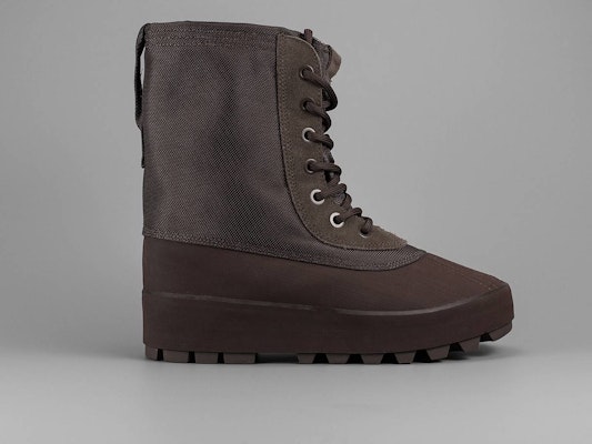 Adidas yeezy 950 boost chocolate que es best sale