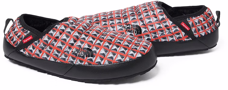 Supreme x 北面 2021 红色铆钉图案拖鞋 Buy Supreme x 北面 2021 红色铆钉图案拖鞋