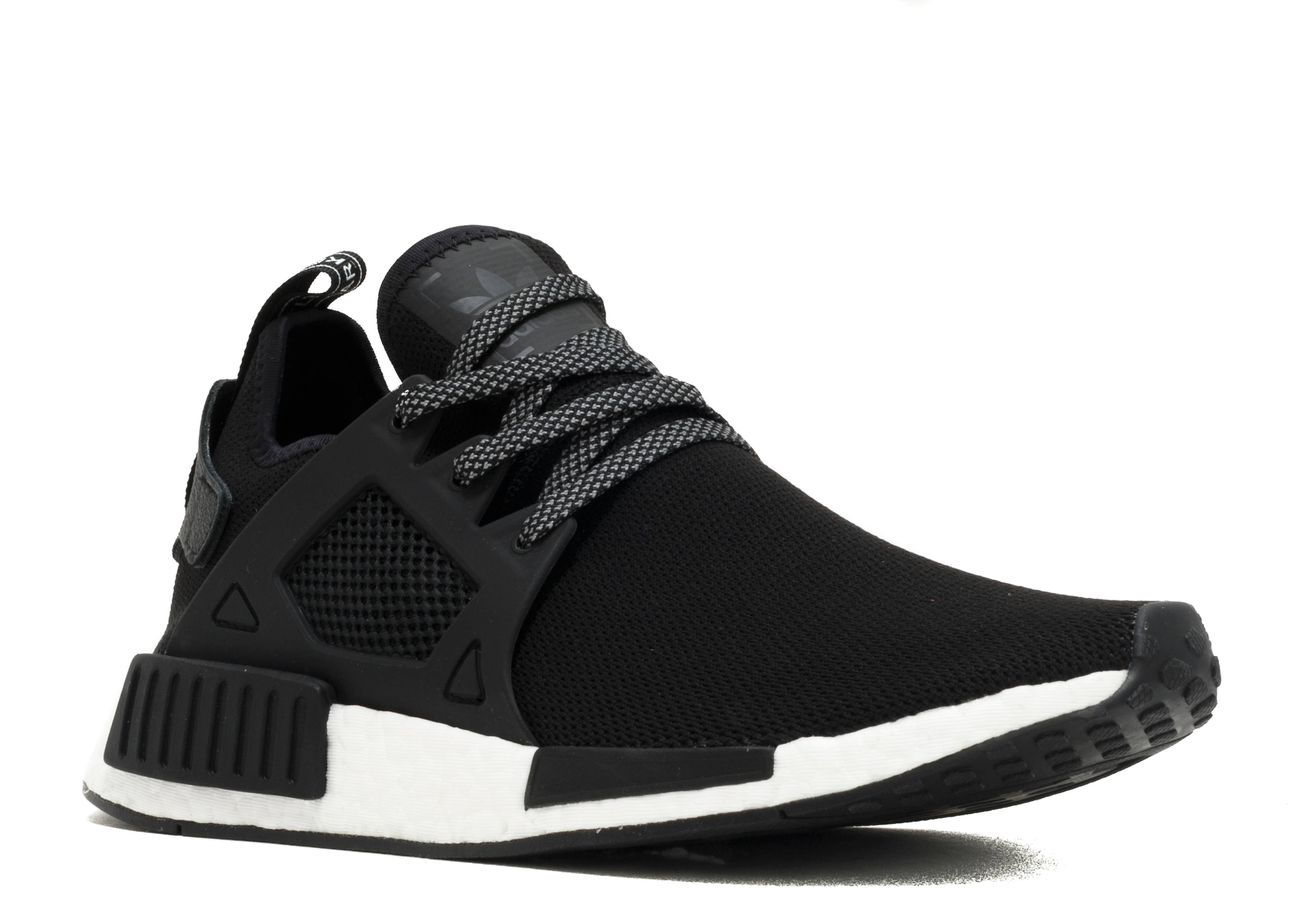 nmd xr1 footlocker