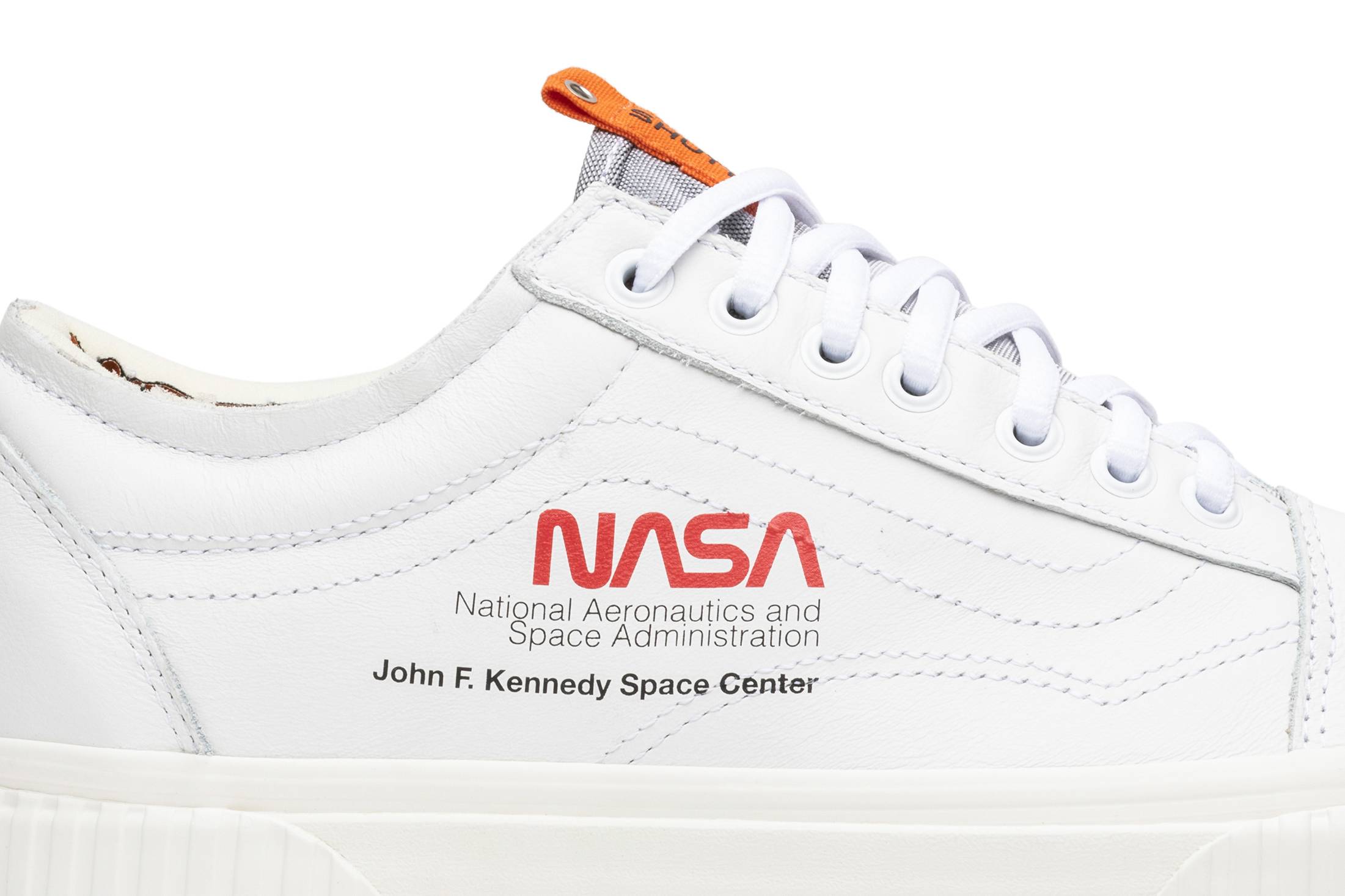 Order NASA x Vans Old Skool 'Voyaje Espacial' VN0A38G1UP9