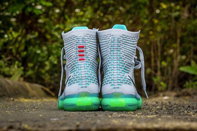 kobe 10 elite elevate
