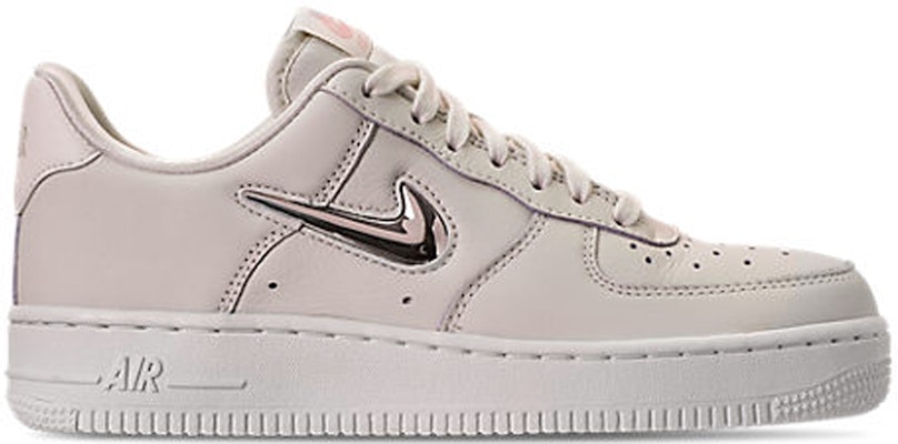 Nike air force sales 1 07 premium metallic