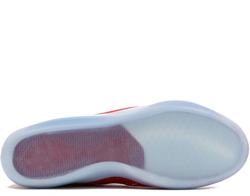 Kobe 11 online team bank