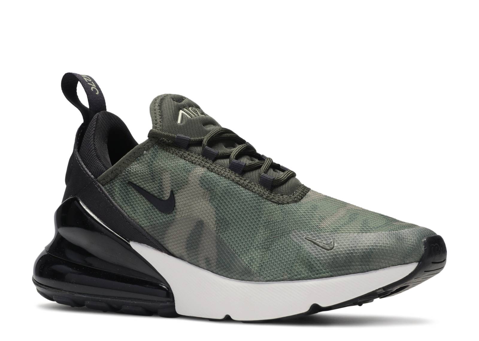 camo nike 270