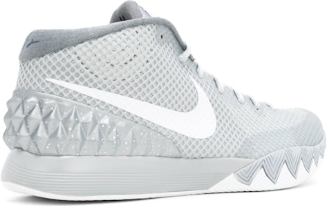 Nike Kyrie 1 'Gris Lobo' 705277-010 Lookbook Nike Kyrie 1 'Gris Lobo' 705277-010
