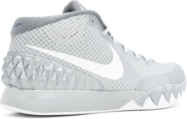 Nike Kyrie 1 'Wolf Grey' 705277-010 Lookbook Nike Kyrie 1 'Wolf Grey' 705277-010