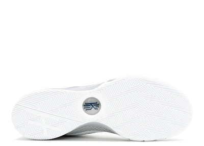 Nike Kyrie 1 'Wolf Grey'