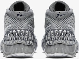 耐克Kyrie 1‘狼灰’ 705277-010 1