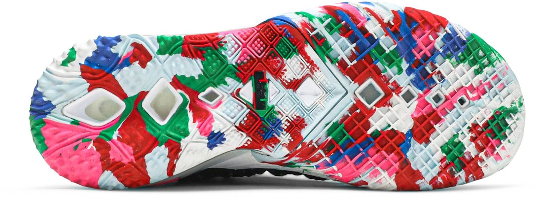 Nike LeBron 18 'James Gang' CQ9283-002/CQ9284-002 Shop Nike LeBron 18 'James Gang' CQ9283-002/CQ9284-002