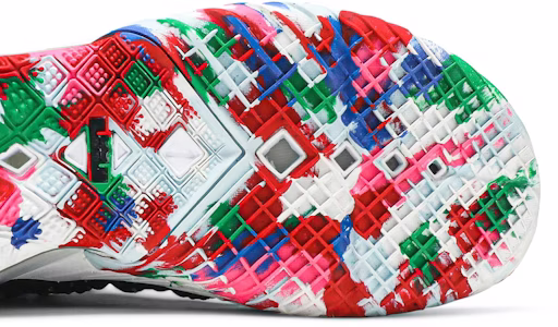 Nike LeBron 18 'James Gang' Sneakers CQ9283-002/CQ9284-002 Purchase Nike LeBron 18 'James Gang' Sneakers CQ9283-002/CQ9284-002