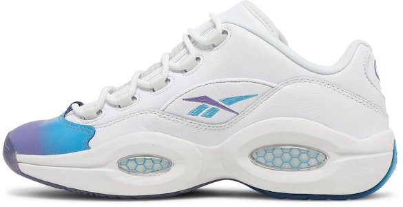 锐步Question Low低帮'故障'篮球鞋 GV7629 Lookbook 锐步Question Low低帮'故障'篮球鞋 GV7629