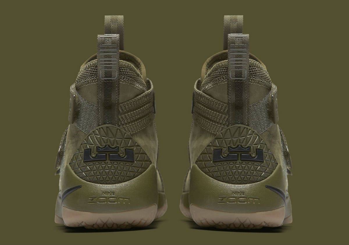 Nike lebron soldier 11 green camo best sale