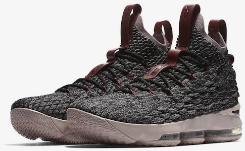 Nike LeBron 15 Kebanggaan Ohio 897648-003 Buy Nike LeBron 15 Kebanggaan Ohio 897648-003