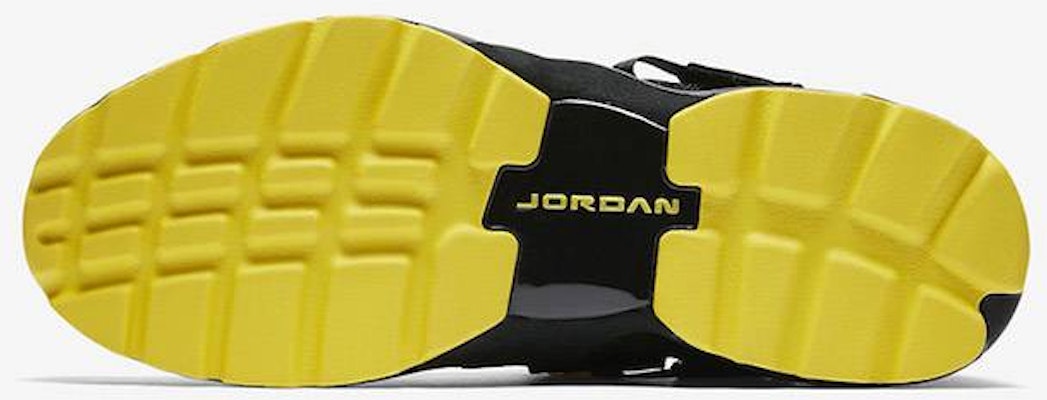 Kasut Air Jordan Trunner LX Thunder 897992-031 Purchase Kasut Air Jordan Trunner LX Thunder 897992-031