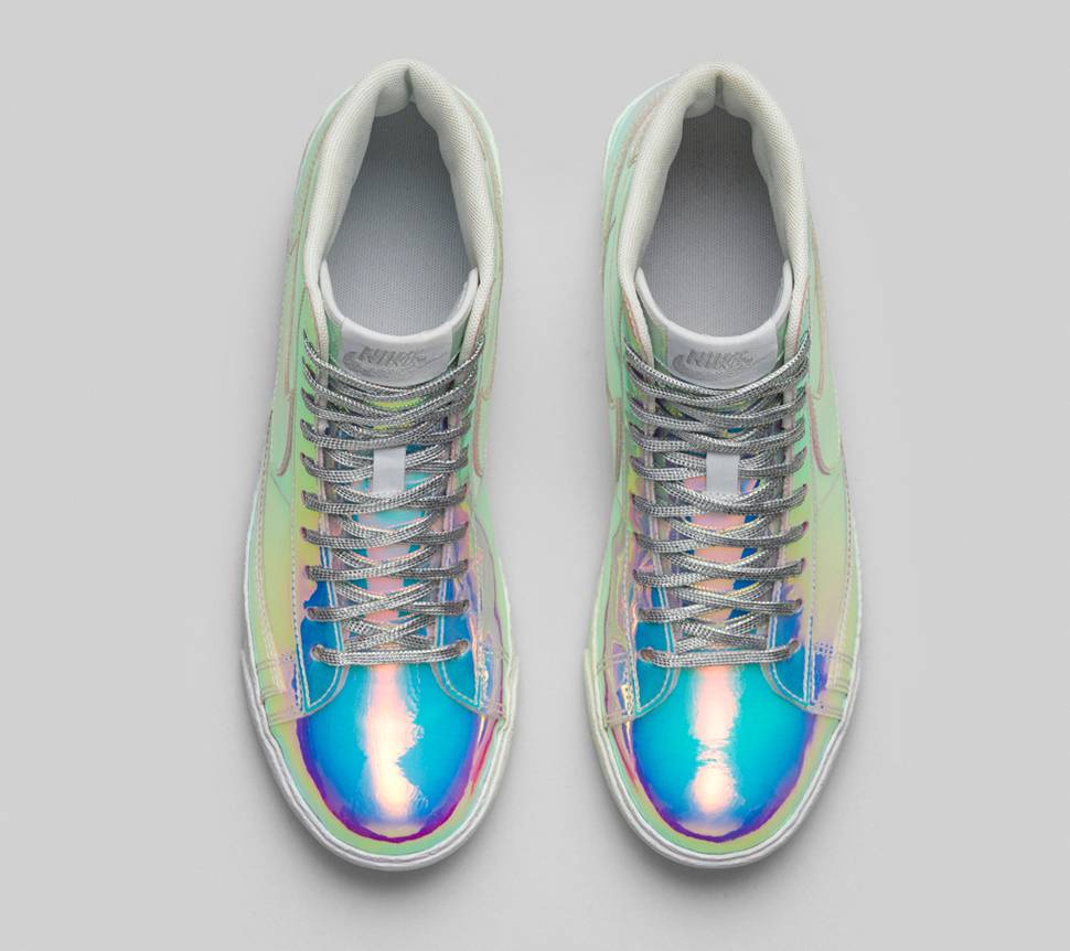 nike sb blazer iridescent