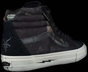DEFCON x Vans Sk8-Hi Notchback Pro 'Negro' VN000OK4KUY Lookbook DEFCON x Vans Sk8-Hi Notchback Pro 'Negro' VN000OK4KUY