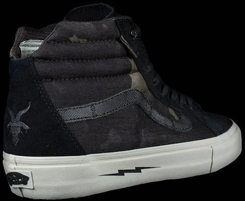 DEFCON x Vans Sk8-Hi Notchback Pro 'Negro' VN000OK4KUY Lookbook DEFCON x Vans Sk8-Hi Notchback Pro 'Negro' VN000OK4KUY