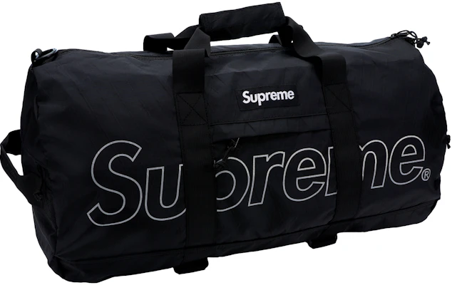 Cheap supreme 2025 duffle bag