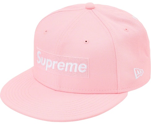 Supreme champion box sales logo