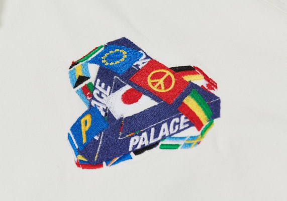 PALACE TRI-FLAG HOODED JACKET WHITE Purchase PALACE TRI-FLAG HOODED JACKET WHITE