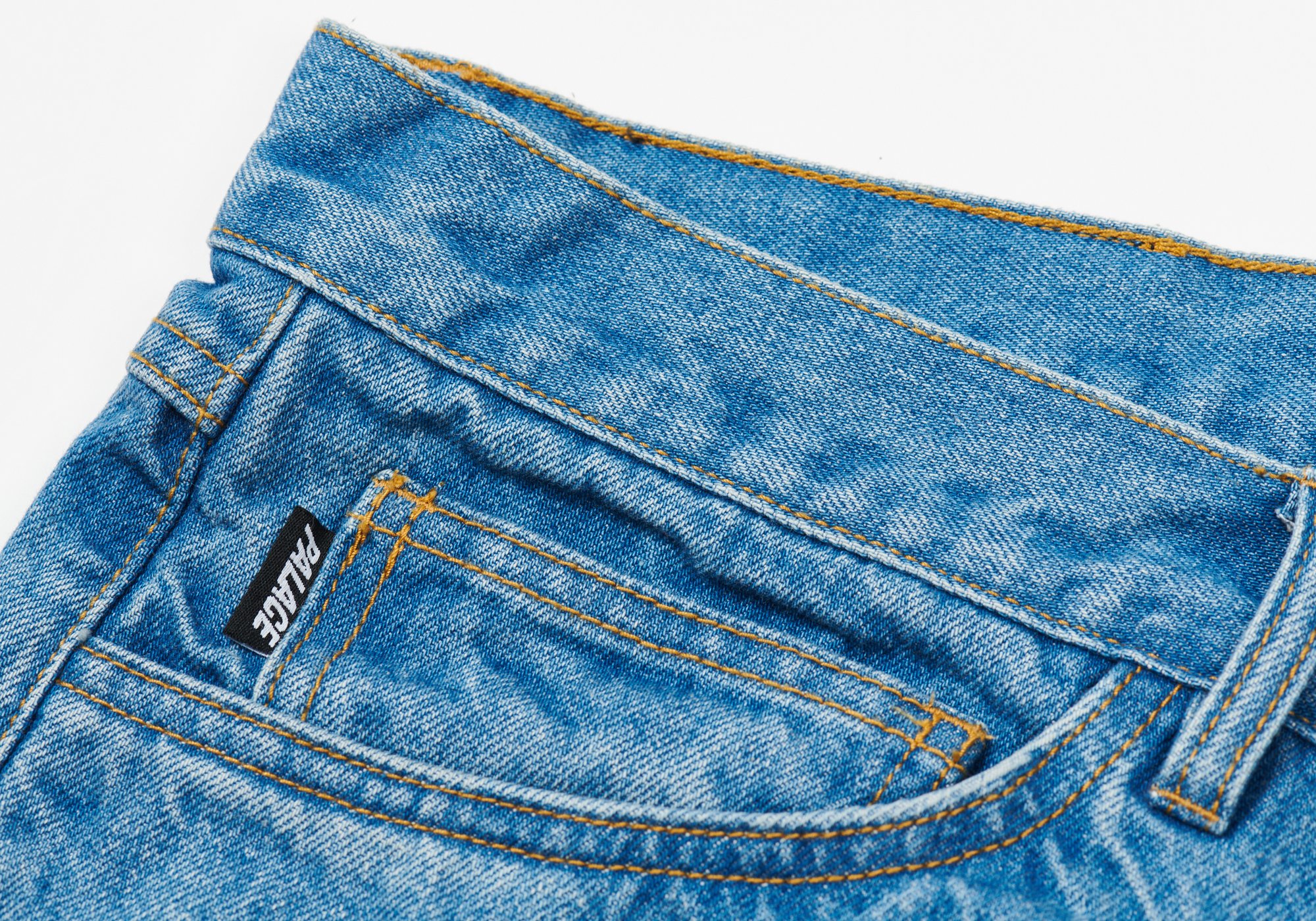 Purchase 宮殿嬉皮敬禮石洗牛仔短褲