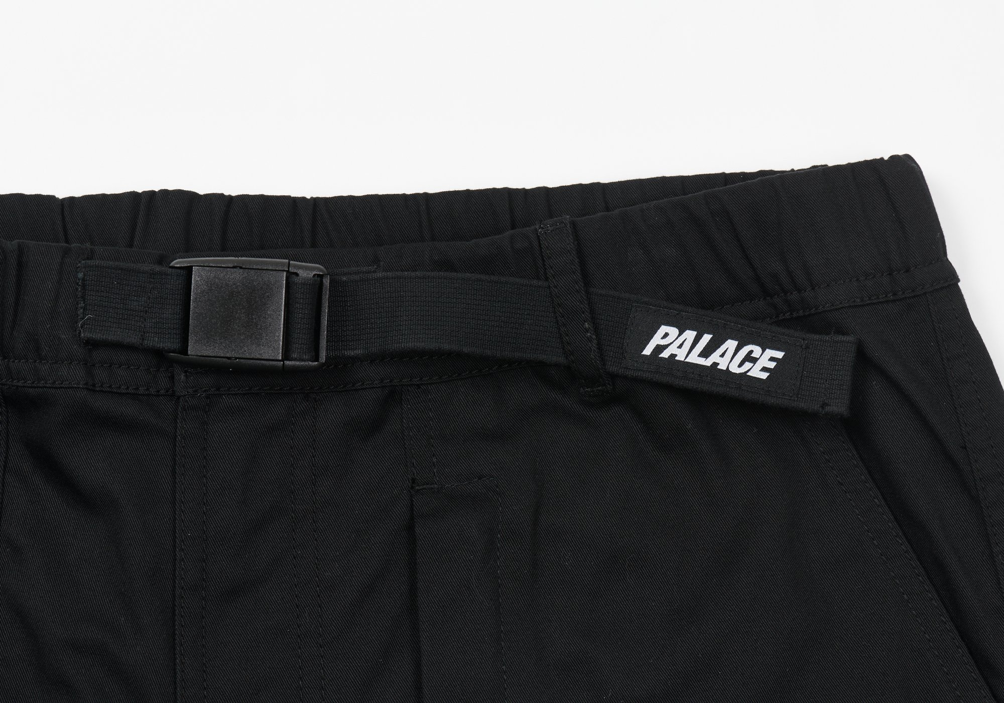 Lookbook PALACE CELANA PENDEK BELTER HITAM P20SS059