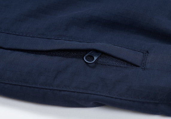PALACE SOFAR SHELL SHORTS NAVY Purchase PALACE SOFAR SHELL SHORTS NAVY