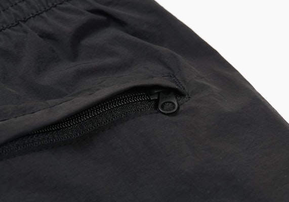 CELANA HITAM PALACE FONT SHELL P20SS075 Purchase CELANA HITAM PALACE FONT SHELL P20SS075