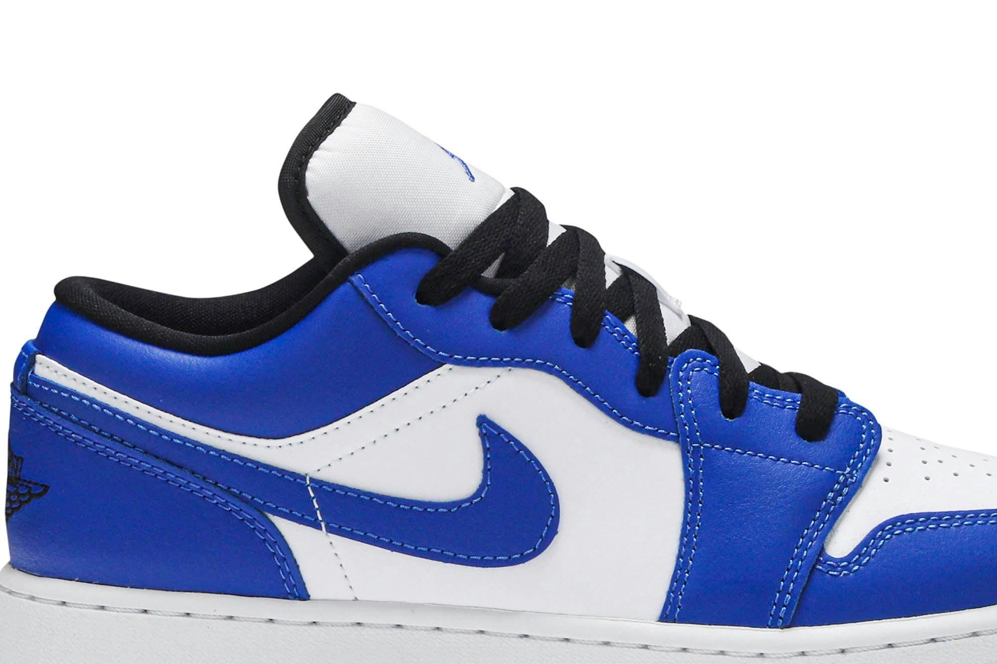 憧れの Nike Air Jordan 1 Low