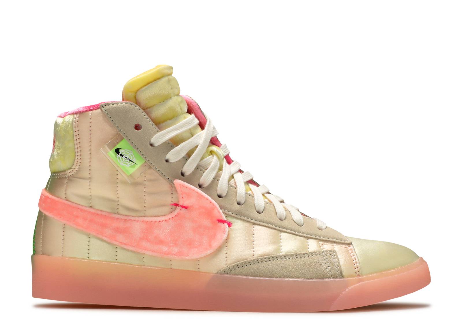 wmns nike blazer