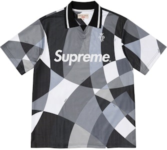 Supreme®/Emilio Pucci® サッカーシャツ (黒)
Buy Supreme®/Emilio Pucci® サッカーシャツ (黒)