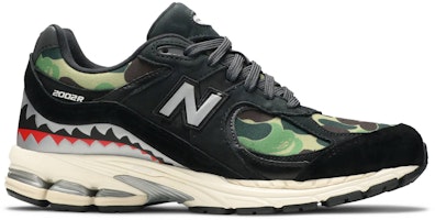 BAPE x New Balance 2002R 'Apes Together Strong ‑ Grey Camo