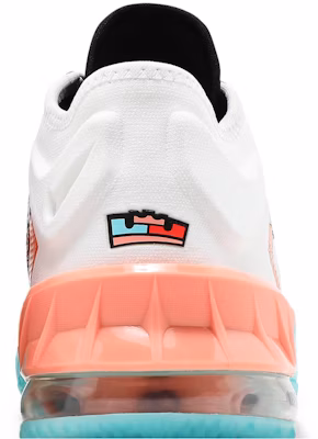 GS レブロン18 LOW “バックスvsマービン” DJ3760-005 Sizing GS レブロン18 LOW “バックスvsマービン” DJ3760-005