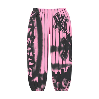 Supreme®/New York Yankees Airbrush Sweatpant Pink