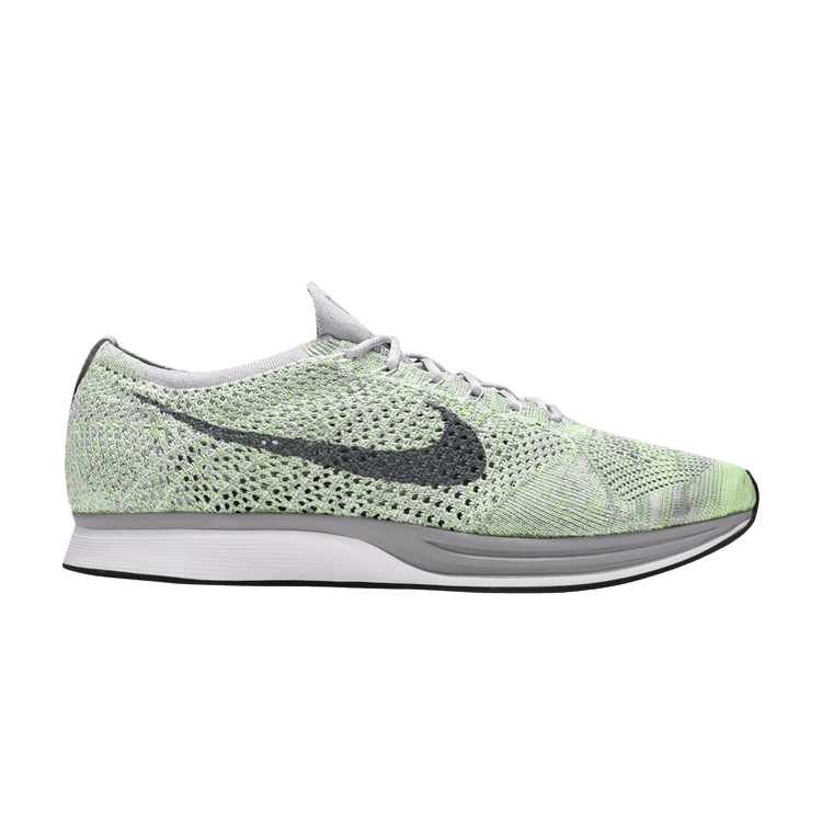 flyknit racer pistachio
