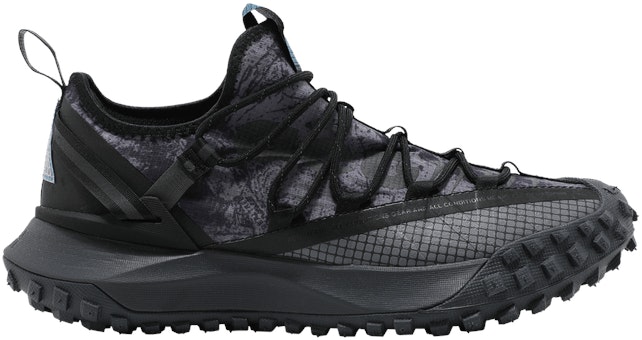 NIKE ACG MOUNTAIN FLY LOW BLACK GREEN ABYSS-BLACK