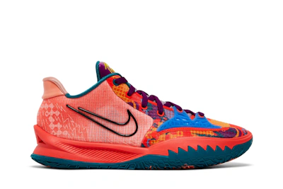 Nike Kyrie Low 4 EP '1 World 1 People'