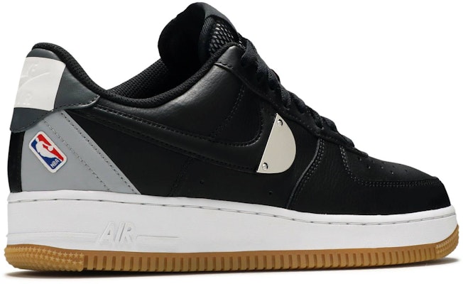 First Look At The Nike Air Force 1 Low 07 LV8 Woven Concord •