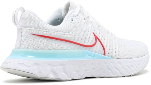 ナイキ リアクト インフィニティ 2 白/アイス CT2357-102 Lookbook ナイキ リアクト インフィニティ 2 白/アイス CT2357-102