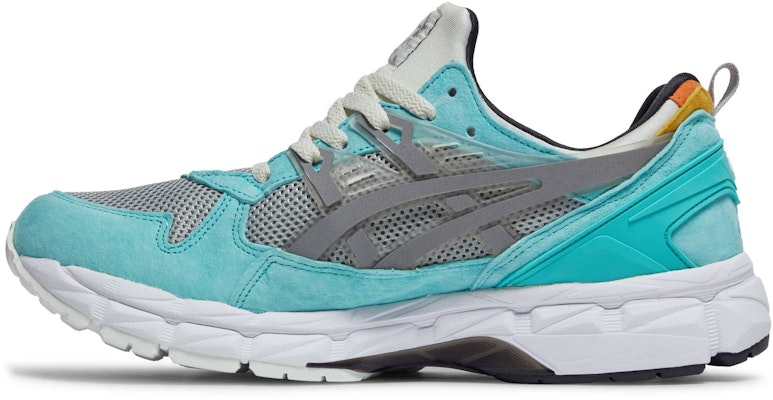 Awake NY x ASICS Gel Kayano 21 'Aqua' 1201A459-300 Lookbook Awake NY x ASICS Gel Kayano 21 'Aqua' 1201A459-300