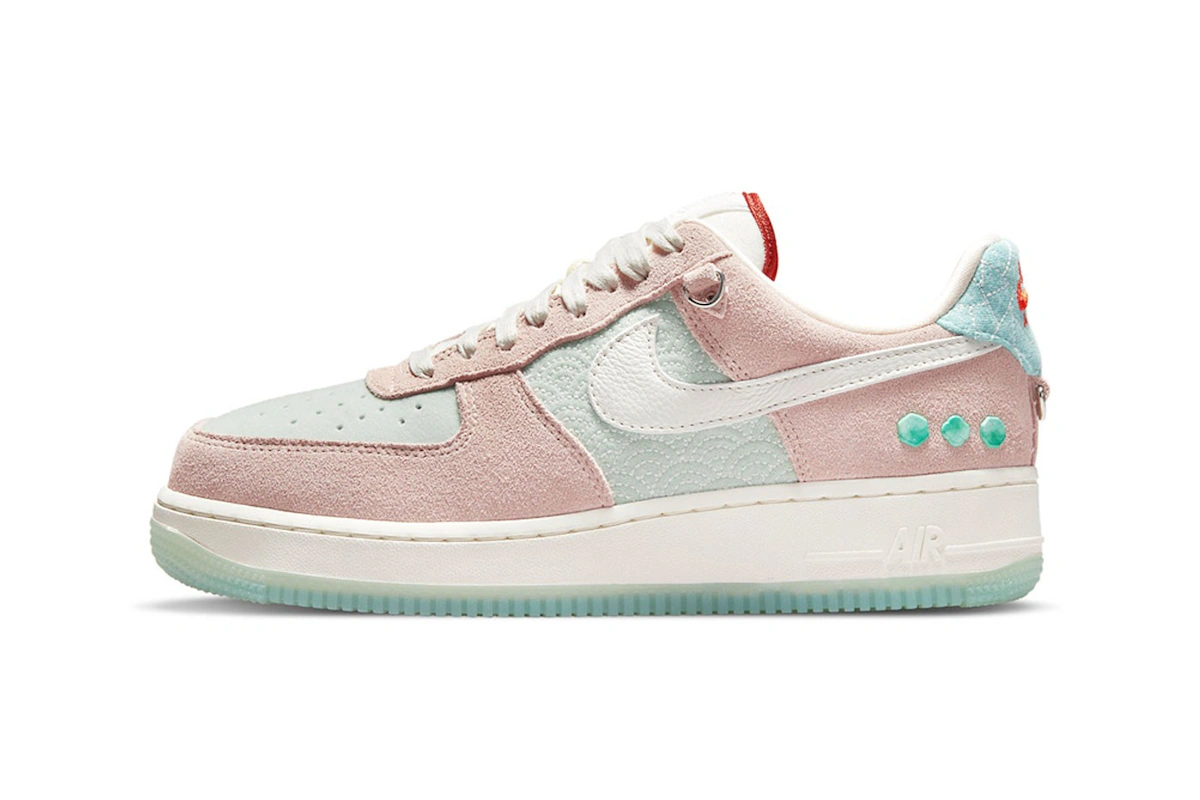 (Women) Nike Air Force 1 'Shapeless, Formless, Limitless' DQ5361-011