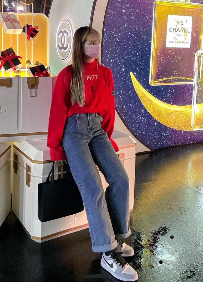 Lookbook Image 1