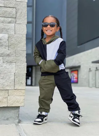 (Grade School) Air Jordan 1 Retro High OG 'Dark Mocha' 575441-105 (Grade School) Air Jordan 1 Retro High OG 'Dark Mocha' 575441-105